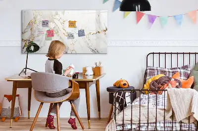 Mágneses törölhető tábla dekoratív márványmintás kivitelben
