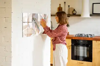 Mágneses törölhető tábla levélmintás kivitelben
