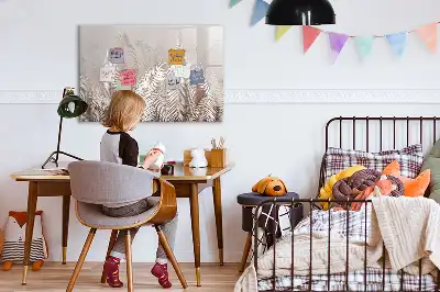 Mágneses tábla filctollal trópusi levelek mintával