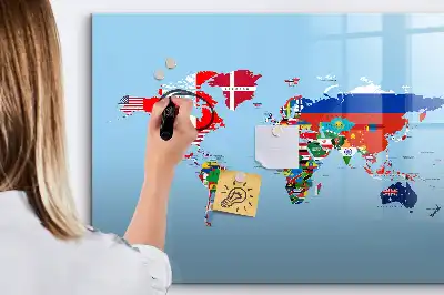 Zászlós térkép mágneses tábla filctollal