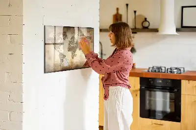 Mágneses törölhető tábla régi világtérkép mintával