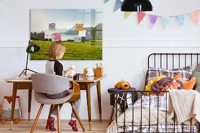 Mágneses törölhető tábla hegyek és mezők mintával