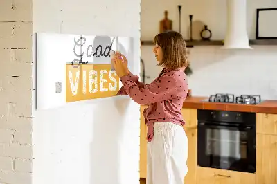 Mágneses törölhető tábla inspiráló mondatos kivitelben