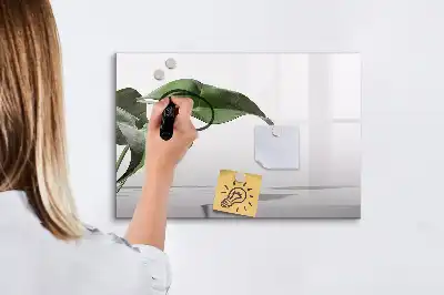 Mágneses törölhető tábla absztrakt levelek mintával