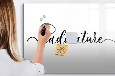Mágneses tábla filctollal kaland felirattal