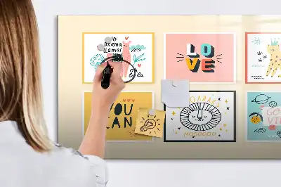 Mágneses törölhető tábla motivációs jelszavakkal