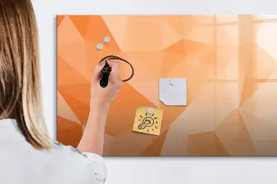 Mágneses tábla filctollal háromszög absztrakció mintával