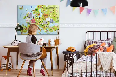 Mágneses törölhető világtérkép országzászlós mintával