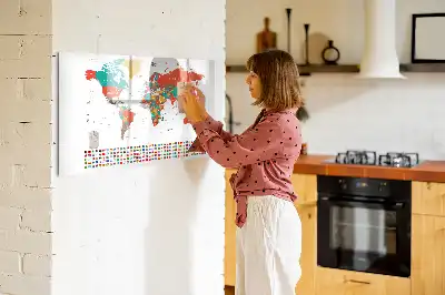 Mágneses törölhető tábla színes világtérkép mintával