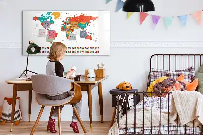 Mágneses törölhető tábla színes világtérkép mintával