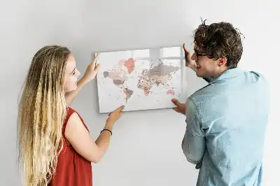 Mágneses törölhető világtérkép részletes kivitelben