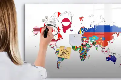 Mágneses térkép nemzeti zászlókkal filctollal