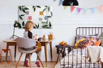 Mágneses tábla filctollal levélkeret kialakítással