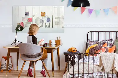 Mágneses tábla filctollal otthon felirattal