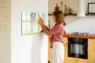Mágneses heti menütervező tábla filctollal
