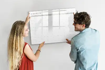 Mágneses menütervező tábla minimalista kivitelben filctollal