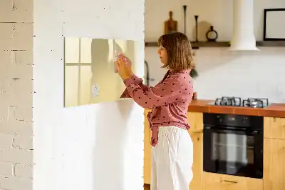 Mágneses törölhető tábla krémszínű