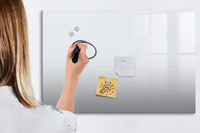 Mágneses tábla filctollal sötétfehér színű