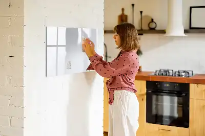 Mágneses tábla filctollal sötétfehér színű