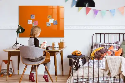 Mágneses törölhető tábla narancssárga színben
