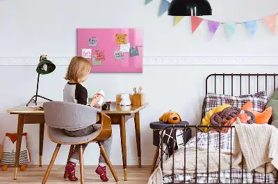 Mágneses tábla filctollal rózsaszín színben