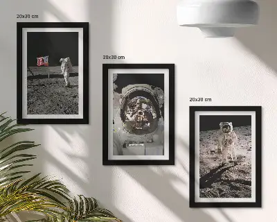 Holdraszálló űrhajósok fotói modern keretezett képszett