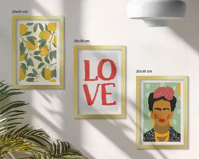 Keretezett triptichon Frida Kahlo portréja citromokkal és LOVE felirattal
