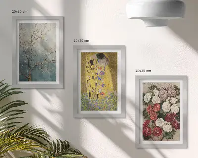 Keretezett triptichon Virágok és fák Gustav Klimt A csók című festményének stílusában