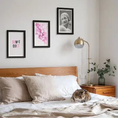 Modern keretezett képszett akvarell absztrakció inspiráló szlogennel és ősi szoborral