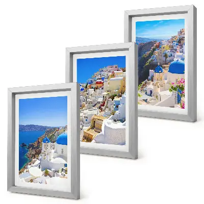 Modern keretezett képszett tájépítészeti kilátás Oia városára, Santorinire, Görögország
