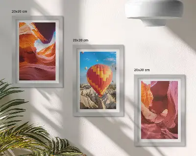 Sivatagi szurdokok tájai és hőlégballonos repülés keretezett triptichon