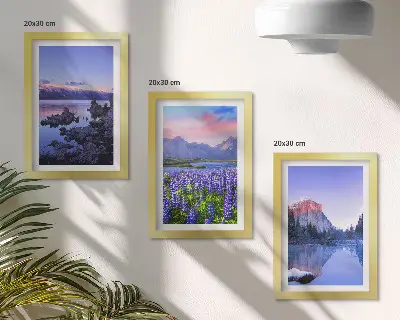 Hegyi tájak vízzel, éggel és virágmezővel keretezett triptichon