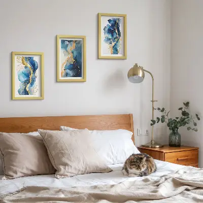 Kék absztrakt minták finom díszítésekkel keretezett triptichon