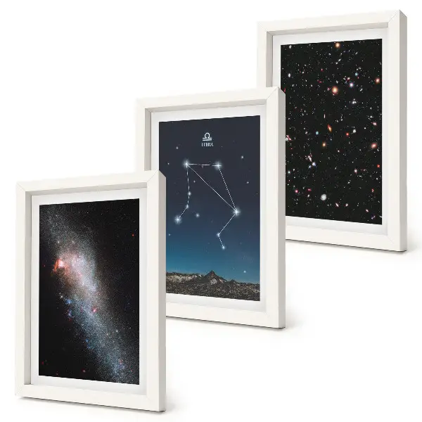 Keretezett triptichon űrgalaxis és Mérleg csillagkép mintás éjszakai égbolt kép