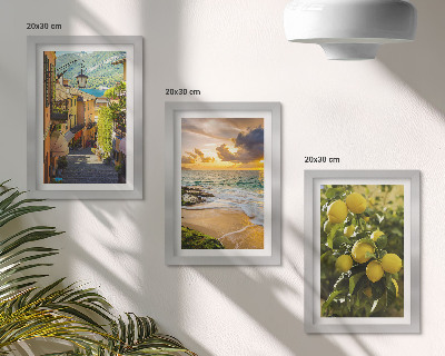 Keretezett triptichon Festői utcák, tenger, strand és citrusfák