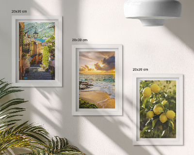 Keretezett triptichon Festői utcák, tenger, strand és citrusfák