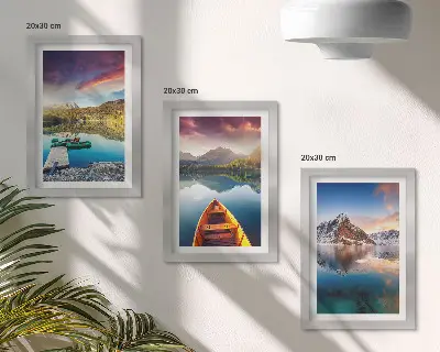Nyugodt tavak hegyi tájjal és csónakkal triptichon keretezett kivitelben