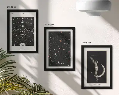Keretezett triptichon naprendszer és galaxis mintás éjszakai tájkép a Holddal