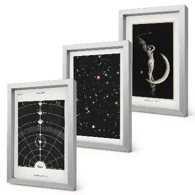Keretezett triptichon naprendszer és galaxis mintás éjszakai tájkép a Holddal