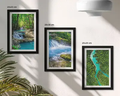 Zöld erdők és kristálytiszta folyóvizek keretezett triptichon