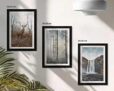 Modern keretezett képszett erdő táj és szarvas mintával