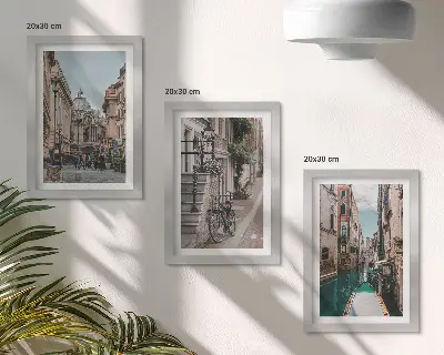 Modern keretezett képszett velencei városi utcák építészettel és vízzel