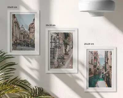 Modern keretezett képszett velencei városi utcák építészettel és vízzel