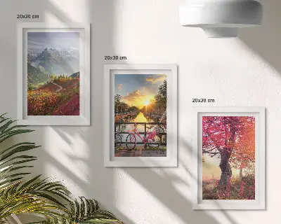 Hegyi tájak kerékpárral és őszi fával triptichon keretezett kivitelben
