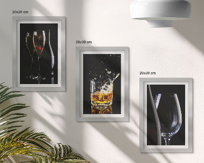 Modern keretezett kép szett Pohár bor és whisky fekete alapon