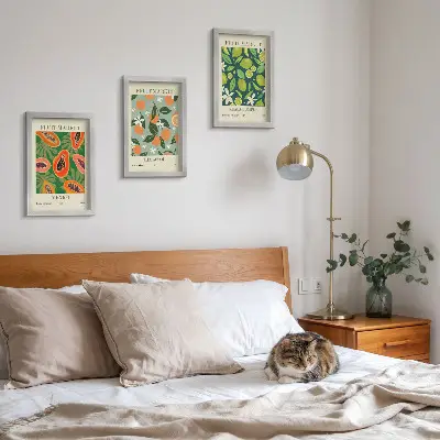 Modern keretezett képszett vintage gyümölcsmintás plakátokkal