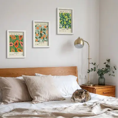 Modern keretezett képszett vintage gyümölcsmintás plakátokkal