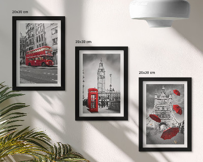 Keretezett triptichon Piros díszítések és híres londoni épületek