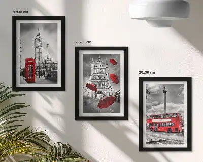 Londoni kilátás egy piros esernyővel és egy busszal keretezett triptichon