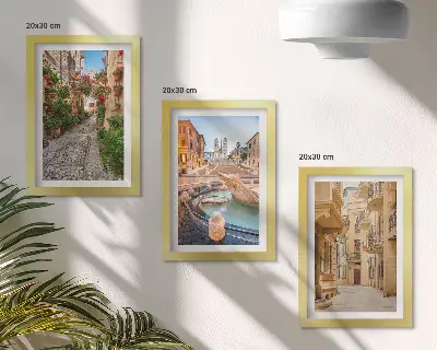 Bájos utcák és szökőkutak festői építészetben keretezett háromrészes triptichon